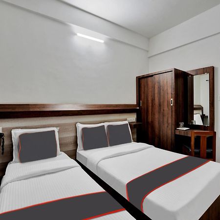 B Six Hotel 班加罗尔 外观 照片
